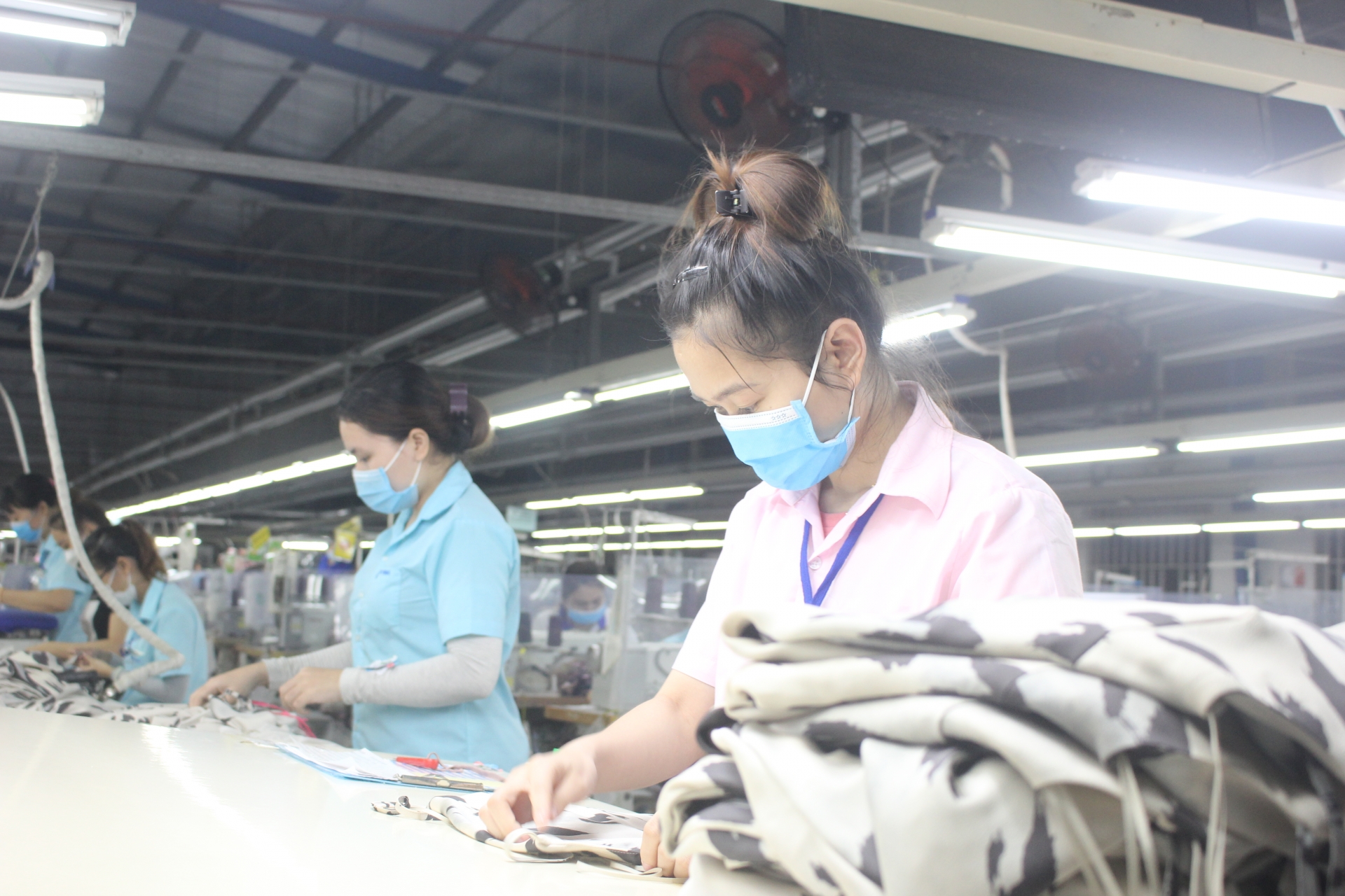 Người lao động Đà Nẵng ngóng chờ ngày được trở lại sản xuất