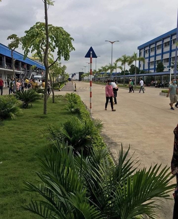 Trở lại làm việc, công nhân Victory Nam Định lại ngất xỉu tro lai lam viec cong nhan victory nam dinh lai ngat xiu