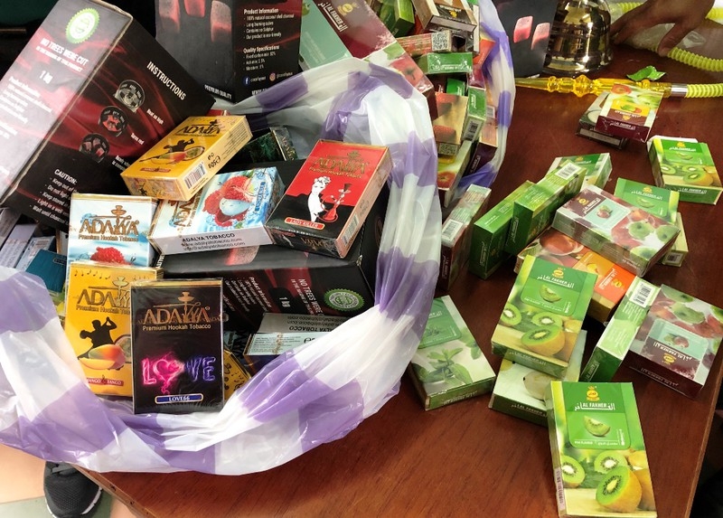 Cảnh sát phát hiện hàng nghìn hộp shisha không nguồn gốc ở Đà Nẵng canh sat phat hien hang nghin hop shisha khong nguon goc o da nang