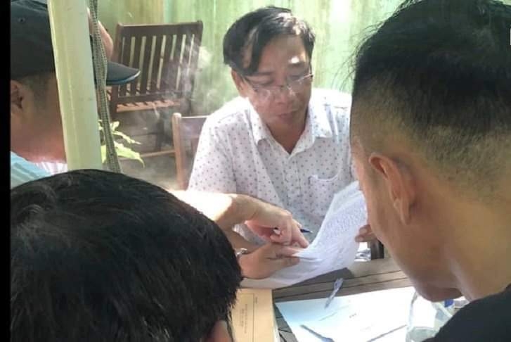 Đề nghị truy tố Phó phòng Hạ tầng nhận hối lộ tiền doanh nghiệp de nghi truy to pho phong ha tang nhan hoi lo tien doanh nghiep