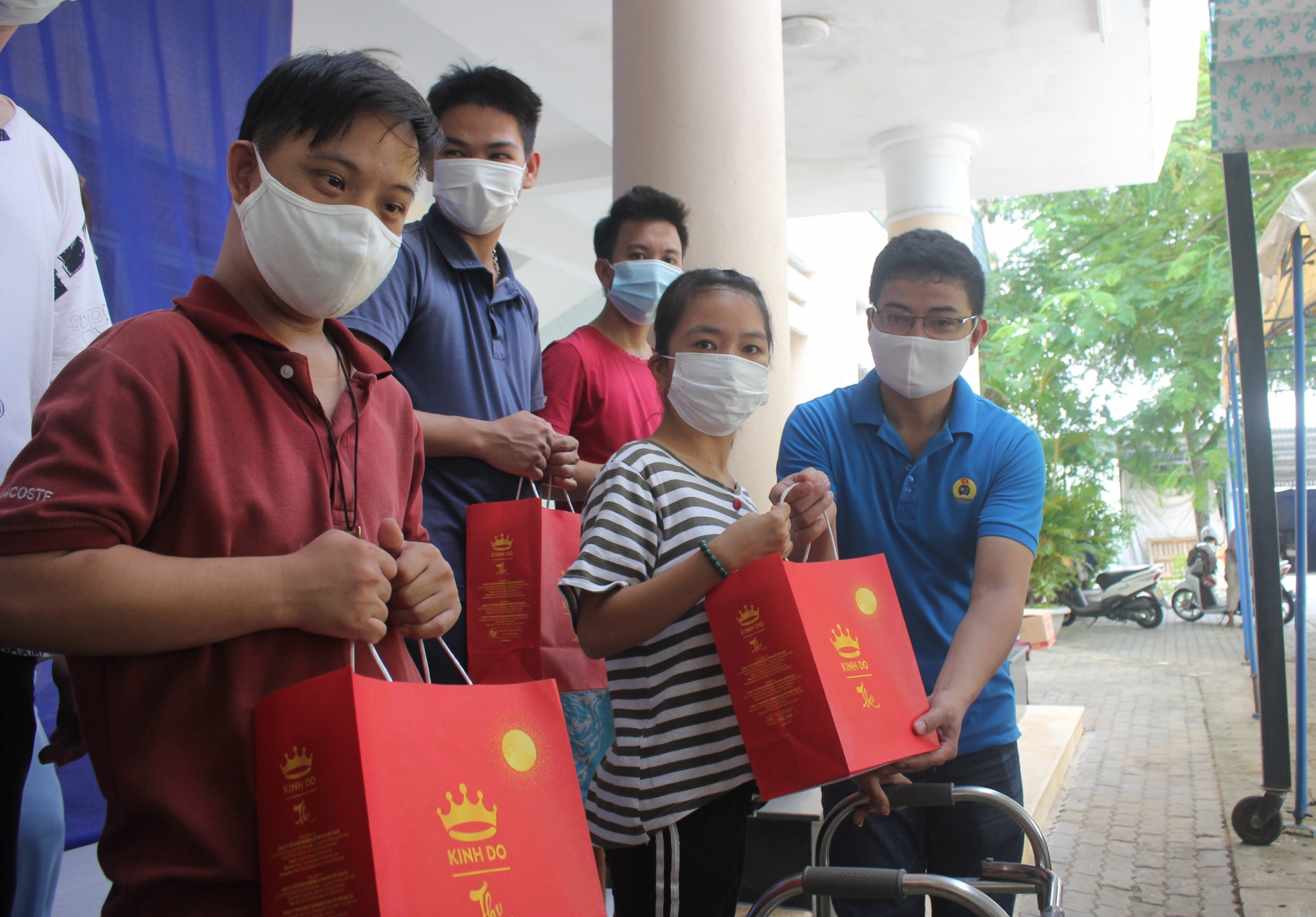 Cần xây dựng cơ chế bảo vệ cán bộ công đoàn cơ sở Cần xây dựng cơ chế bảo vệ cán bộ công đoàn cơ sở