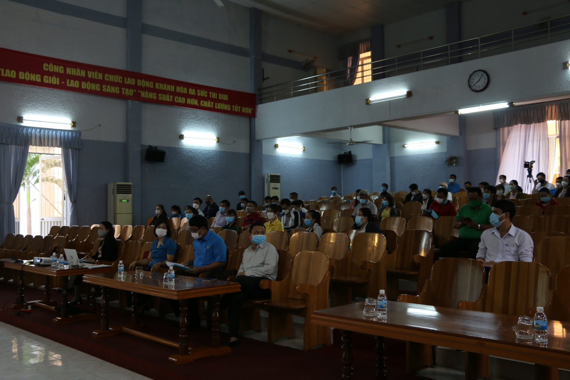 An toàn vệ sinh lao động là khâu đột phá để đổi mới trong hoạt động công đoàn An toàn vệ sinh lao động là khâu đột phá để đổi mới trong hoạt động công đoàn