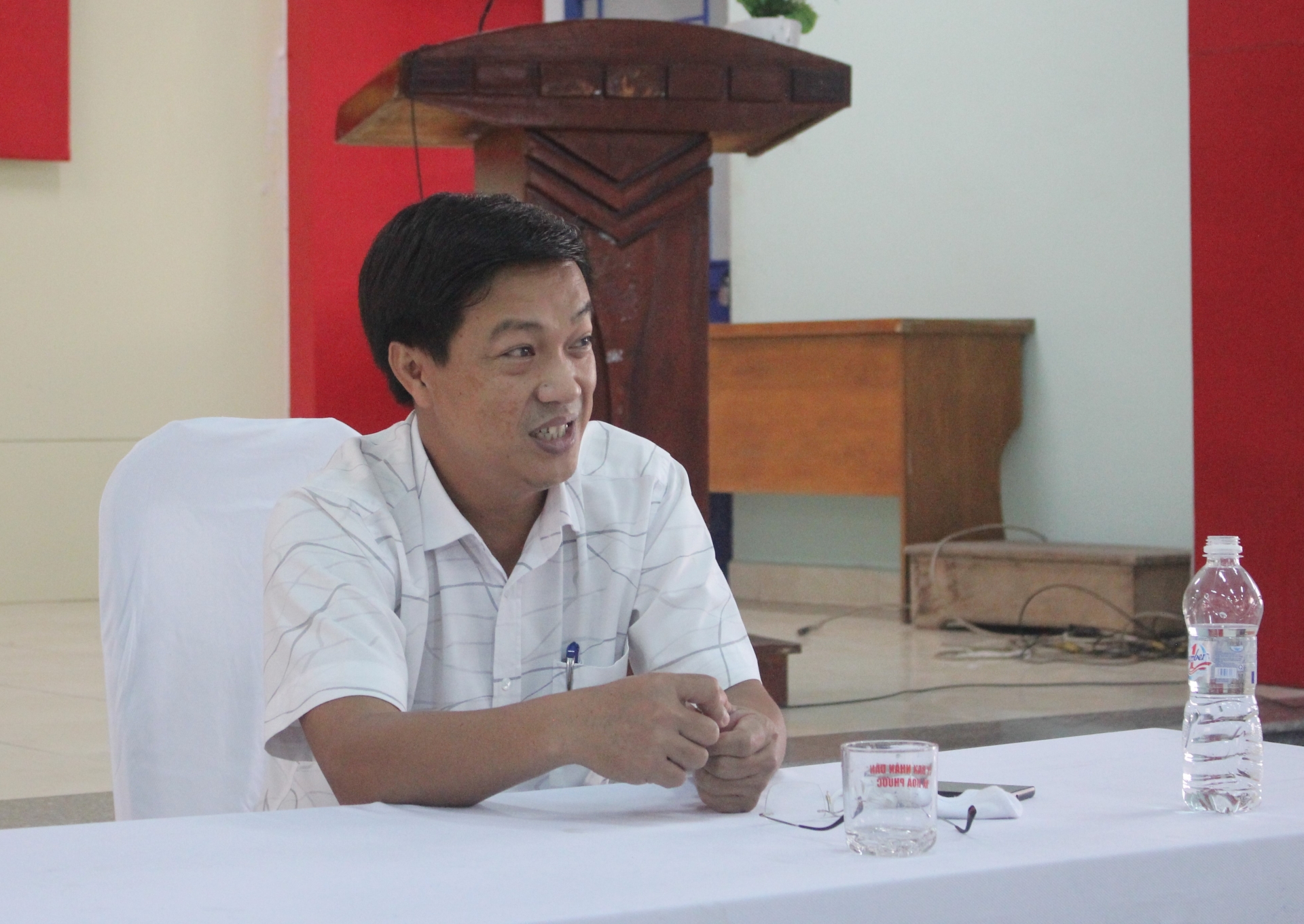 Các tình nguyện viên y tế vui mừng khi nhận được hỗ trợ đúng mức Các tình nguyện viên y tế vui mừng khi nhận được hỗ trợ đúng mức