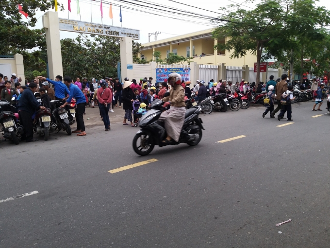 cac ban tre da nang gop suc vi nhung cong truong an toan