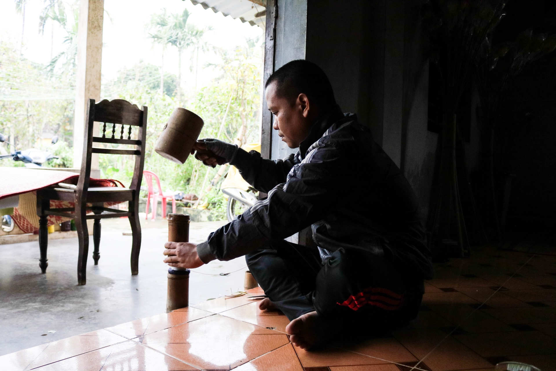 lang lam hoa giay thanh tien nhon nhip khong khi tet