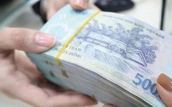 hang tram tai xe xe buyt lo mat tet vi doanh nghiep no luong