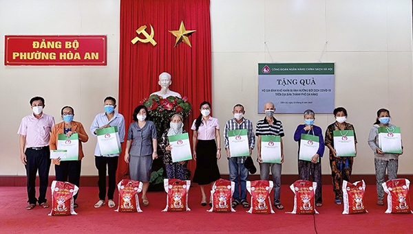 Chung tay cùng Chính phủ và cộng đồng phòng, chống dịch Covid-19