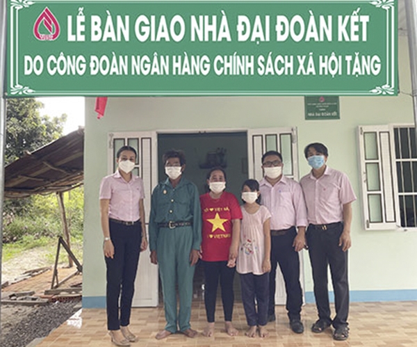 Chung tay cùng Chính phủ và cộng đồng phòng, chống dịch Covid-19