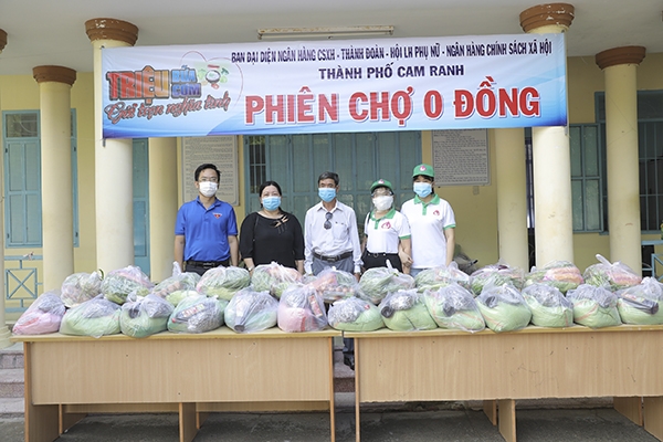 Chung tay cùng Chính phủ và cộng đồng phòng, chống dịch Covid-19