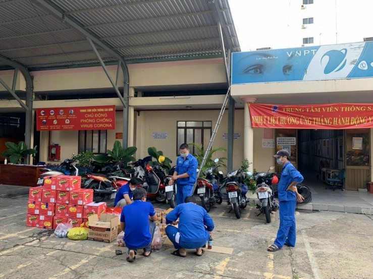 Bưu chính Viễn thông Hồ Chí Minh chăm lo cho đoàn viên theo phương án “3 tại chỗ”. Công đoàn VNPT TP.HCM luôn sát cánh cùng người lao động