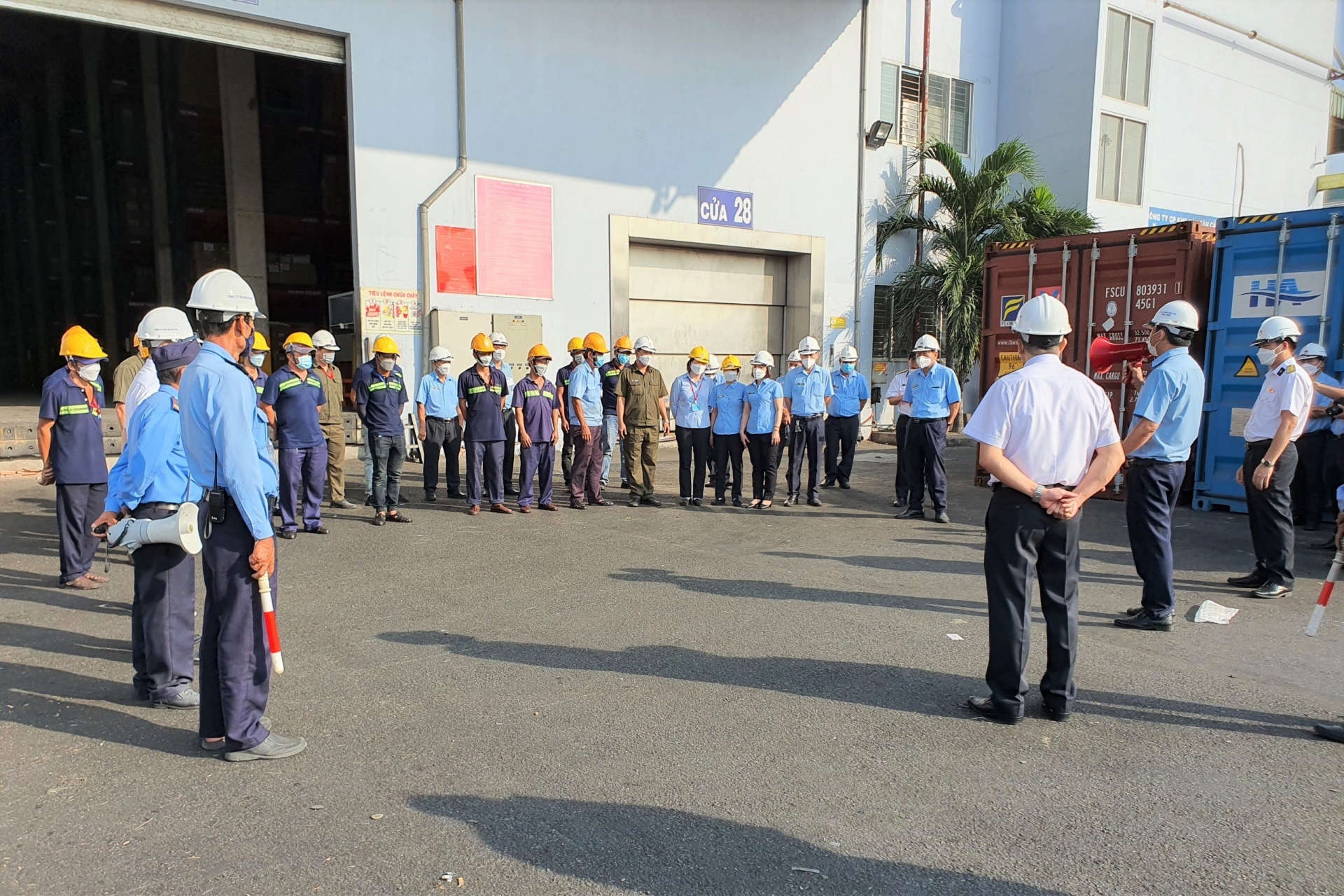 Công ty CP Kho vận Tân Cảng tổ chức diễn tập phòng cháy, chữa cháy Công ty CP Kho vận Tân Cảng tổ chức diễn tập phòng cháy, chữa cháy