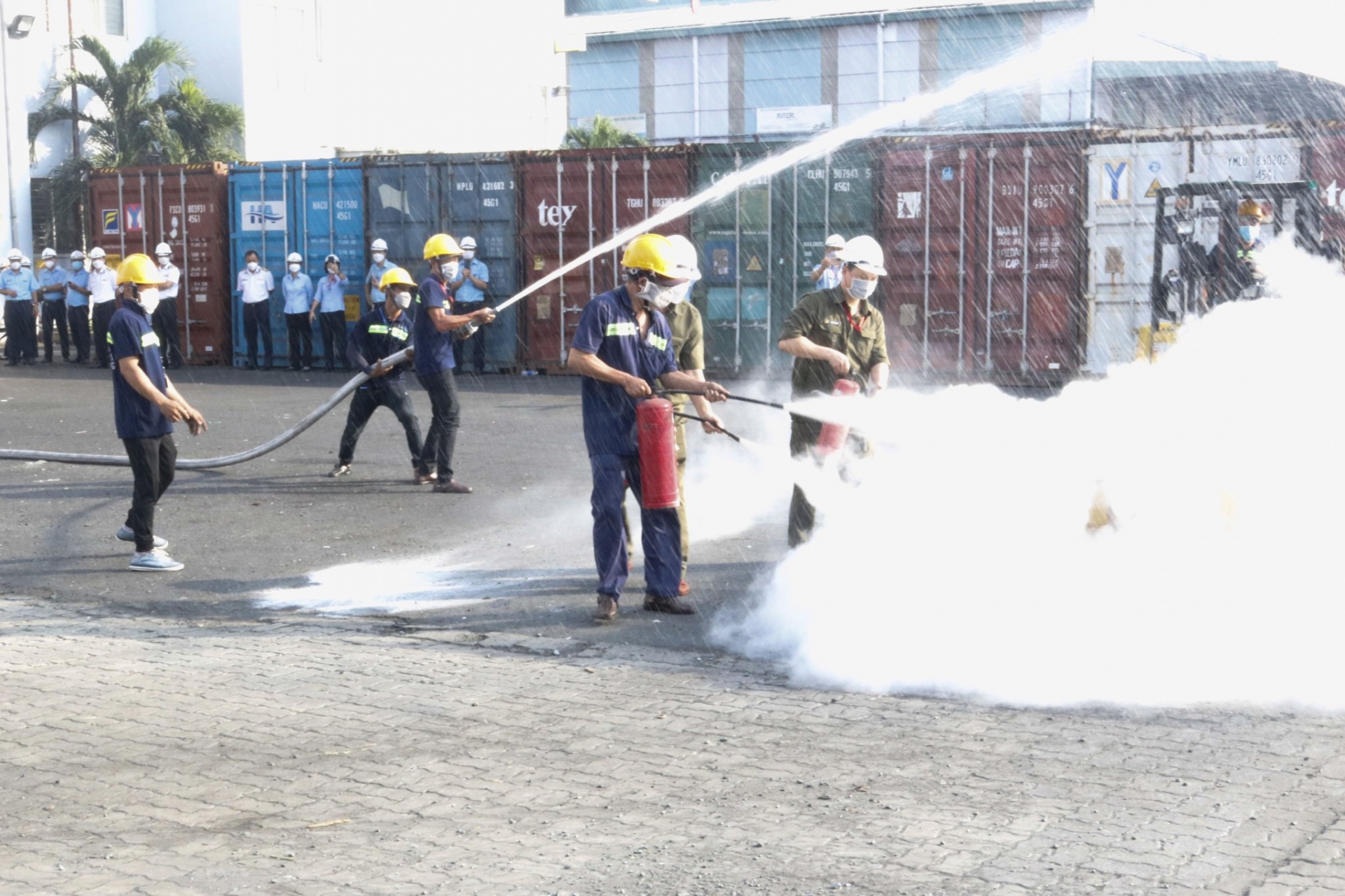 Công ty CP Kho vận Tân Cảng tổ chức diễn tập phòng cháy, chữa cháy Công ty CP Kho vận Tân Cảng tổ chức diễn tập phòng cháy, chữa cháy