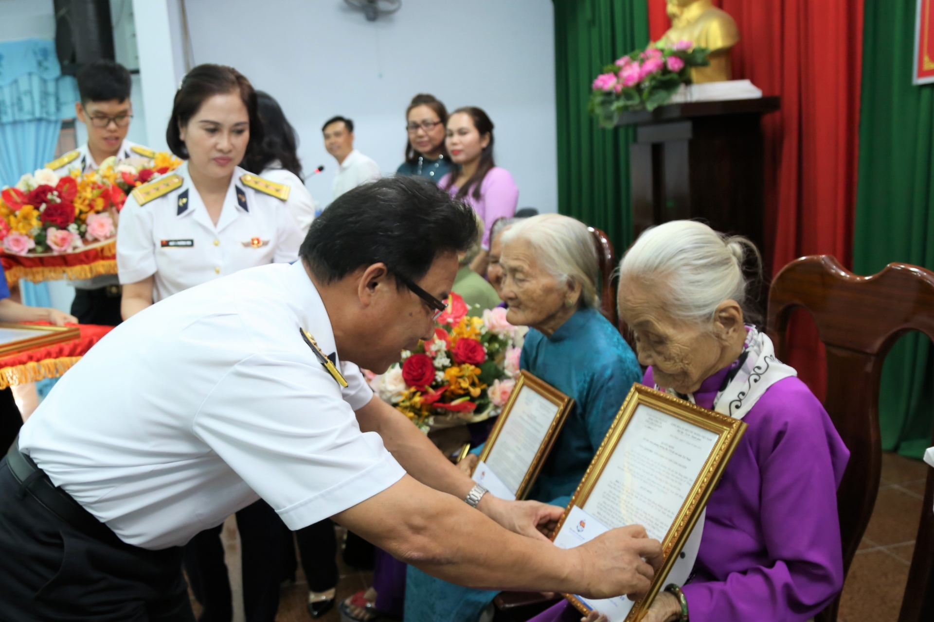 Công đoàn “cầu nối” để doanh nghiệp phát triển Công đoàn “cầu nối” để doanh nghiệp phát triển
