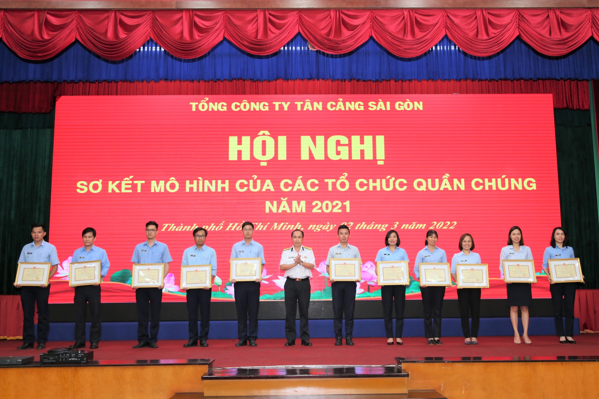 Tổng công ty Tân Cảng Sài Gòn: Tuyên dương 30 tập thể và 75 cá nhân tiêu biểu của các tổ chức quần chúng