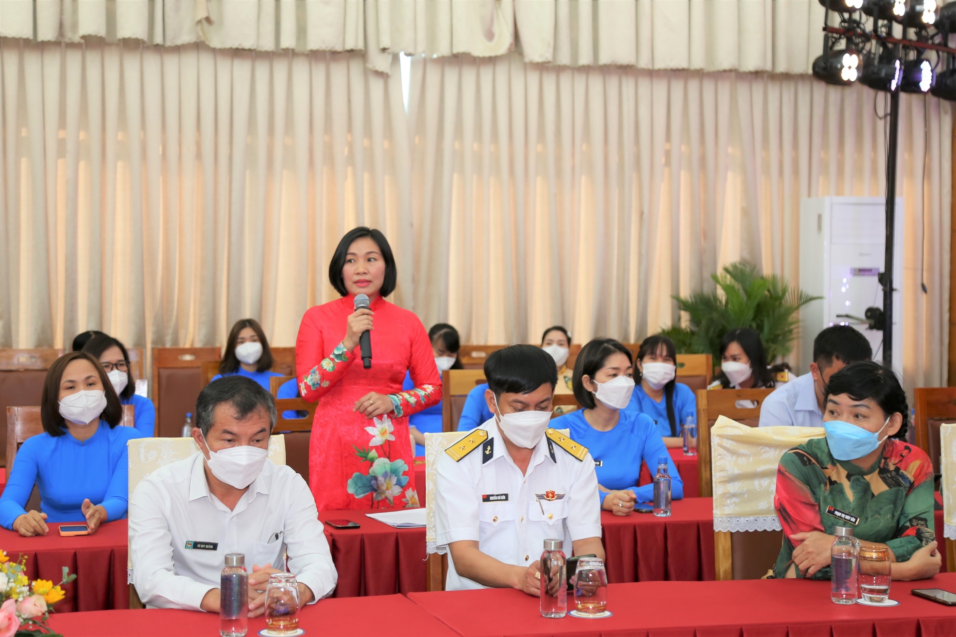 Vững vàng hội nhập kinh tế số và ứng phó với an ninh phi truyền thống Vững vàng hội nhập kinh tế số và ứng phó với an ninh phi truyền thống