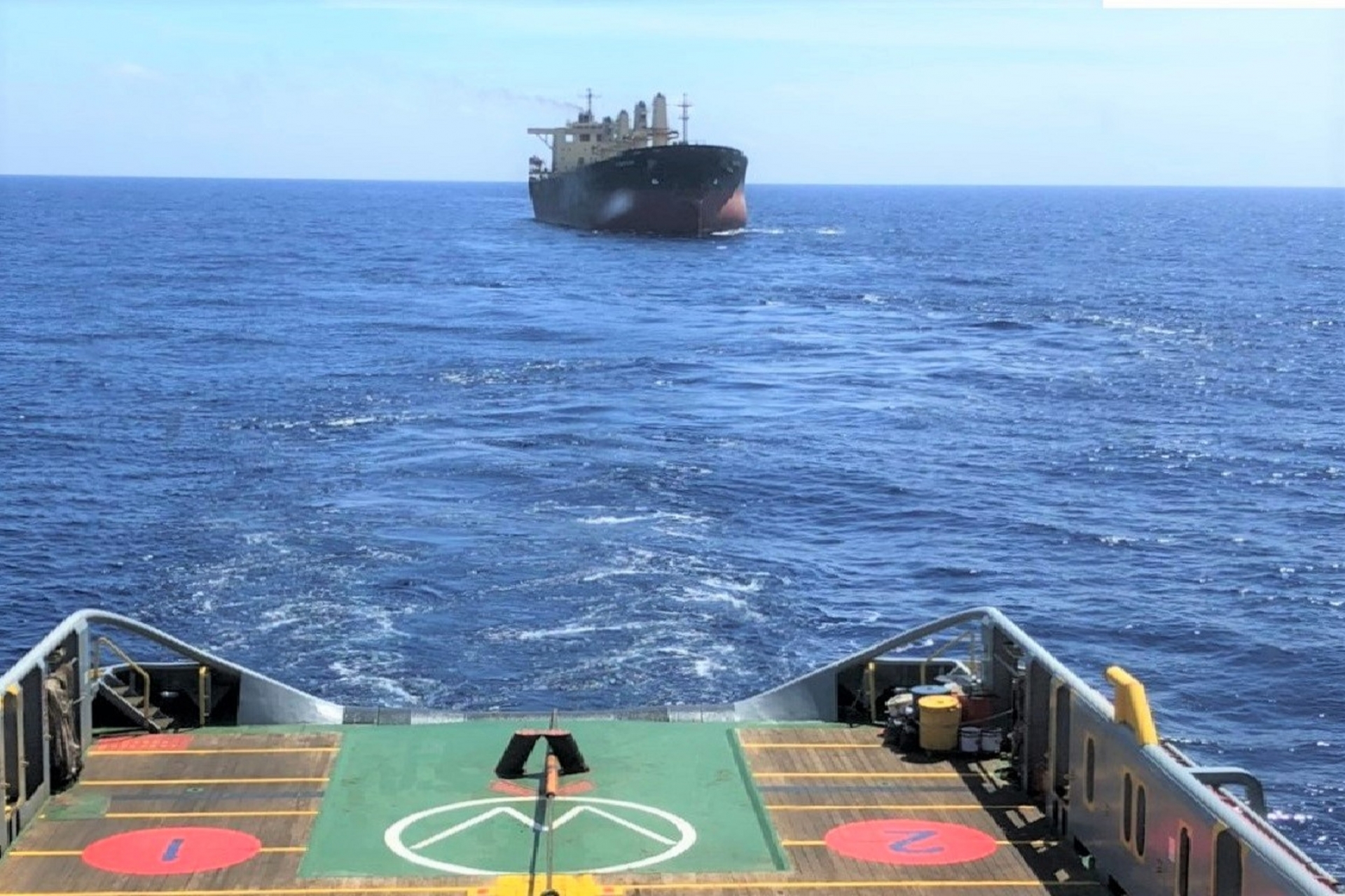 Cứu kéo Tàu Pacific 07 bị hỏng máy trên biển, 19 thuyển viên được an toàn