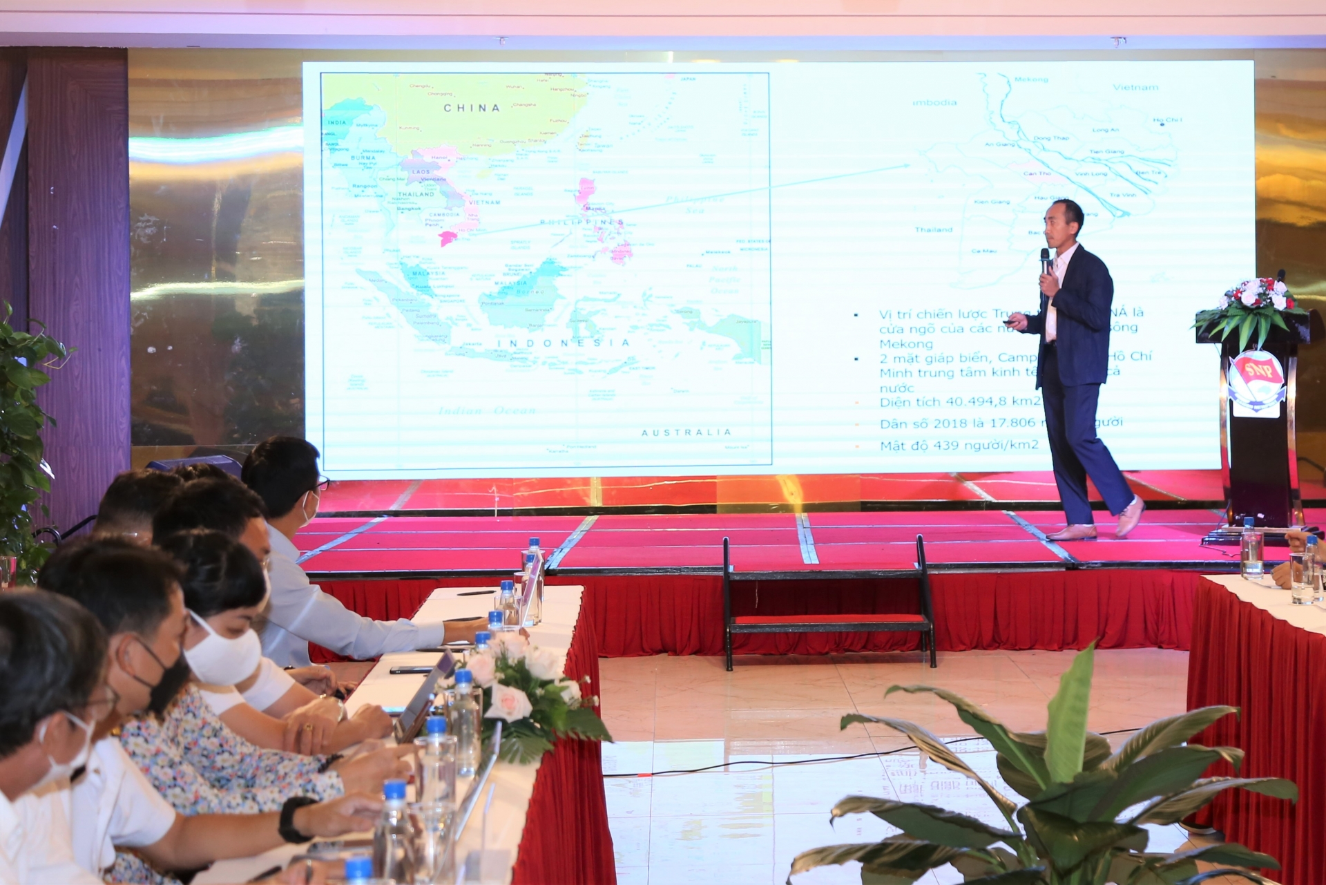 Nâng cao năng lực cạnh tranh các doanh nghiệp tại Đồng bằng sông Cửu Long dưới góc độ Logistics