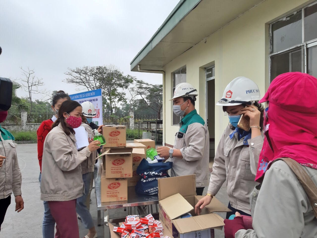 Hải Dương lên kế hoạch hỗ trợ 680 công nhân ở trọ gặp khó khăn hai duong len ke hoach ho tro 680 cong nhan o tro gap kho khan