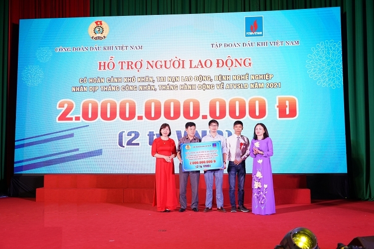 Công đoàn Dầu khí: Quyết tâm, kiên trì khắc phục điểm nghẽn để khơi thông sản xuất Công đoàn Dầu khí: Quyết tâm, kiên trì khắc phục điểm nghẽn để khơi thông sản xuất