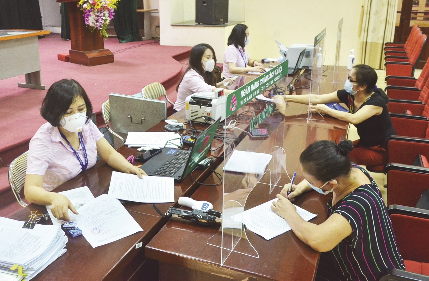 Ngân hàng Chính sách Xã hội VN: Không để dịch Covid-19 ảnh hưởng đến dịch vụ khách hàng Ngân hàng Chính sách Xã hội VN: Không để dịch Covid-19 ảnh hưởng đến dịch vụ khách hàng