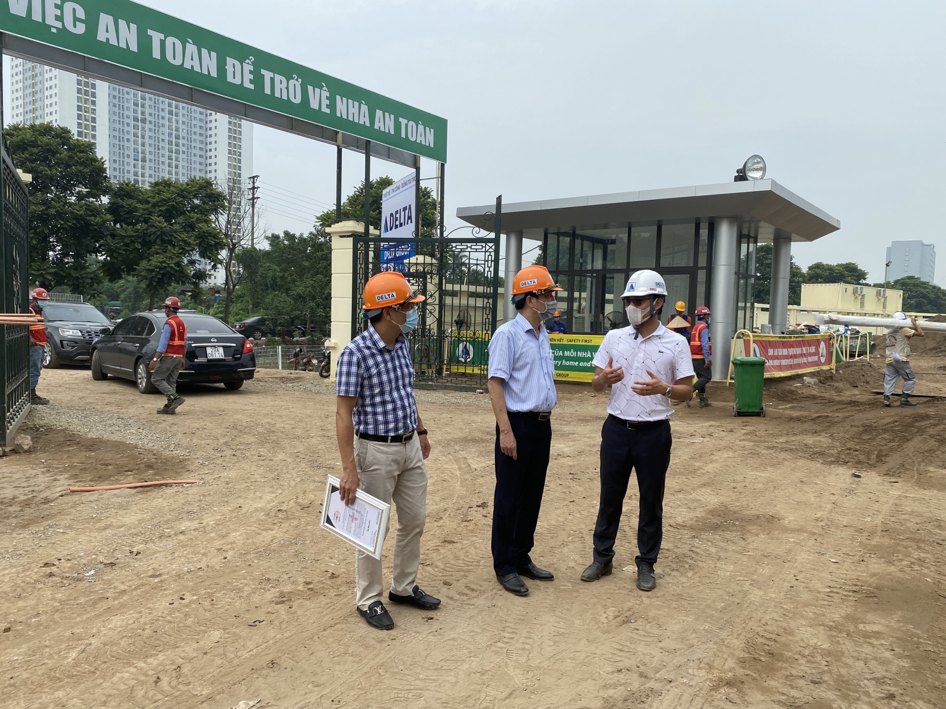 Công ty CP Bóng đèn Phích nước Rạng Đông: Chung tay cùng cả nước đẩy lùi dịch Covid-19 Công ty CP Bóng đèn Phích nước Rạng Đông: Chung tay cùng cả nước đẩy lùi dịch Covid-19