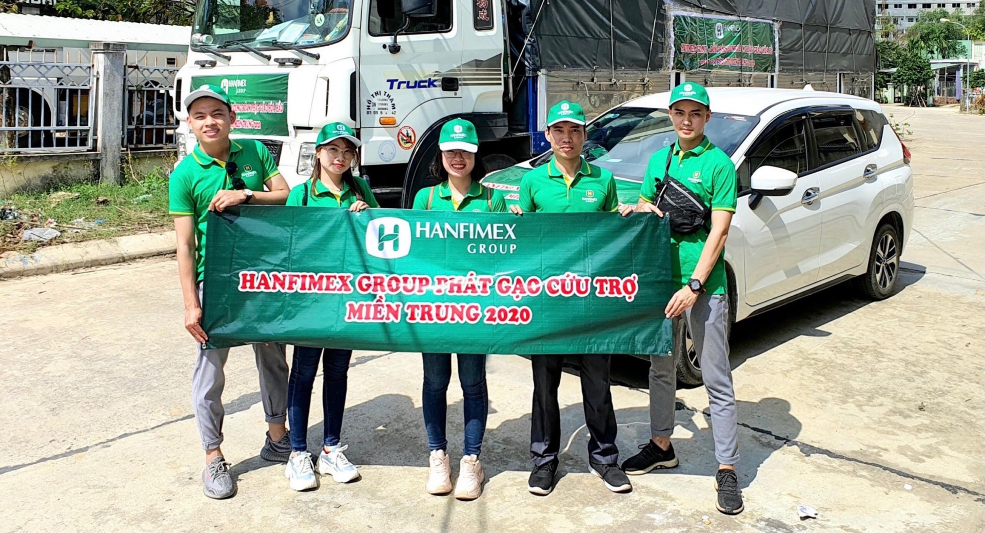 Công đoàn Hanfimex Group sát cánh cùng người dân miền Trung sau lũ