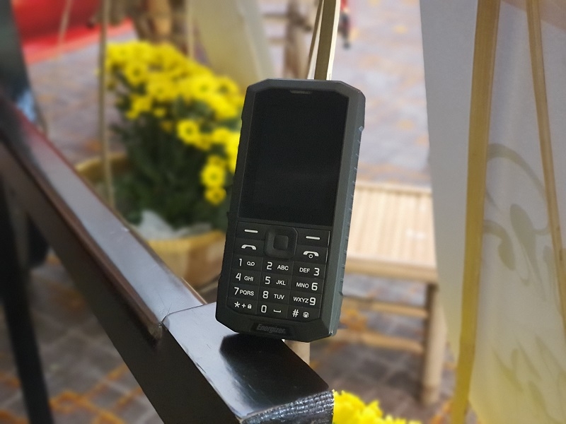 energizer trinh lang loat dien thoai moi tai viet nam