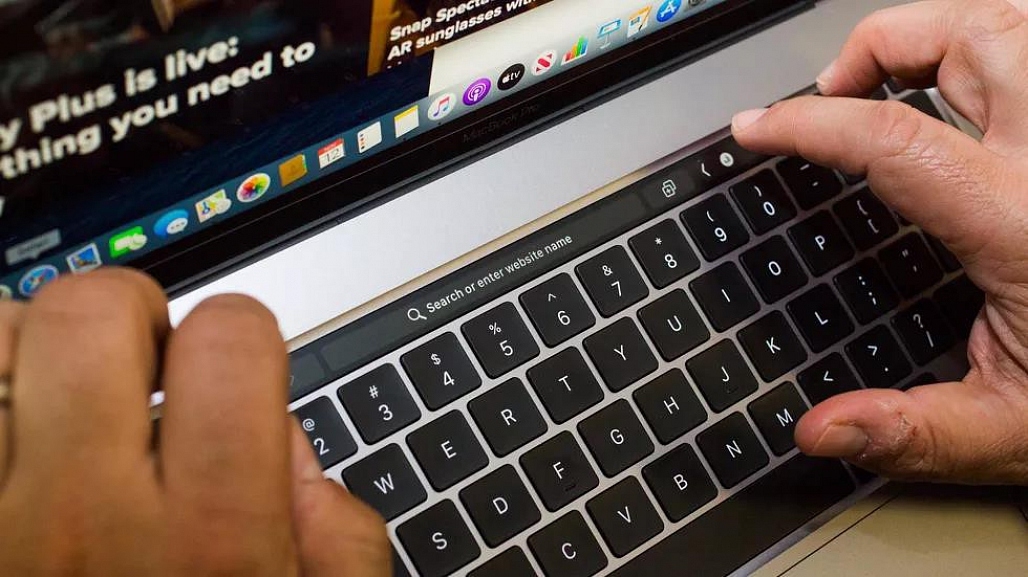 macbook pro 16 inch duoc apple chinh thuc cho ra matban xin nhat gia 140 trieu dong