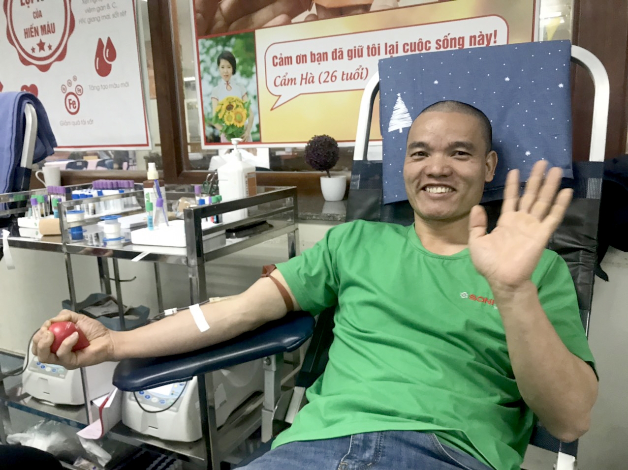 Hiến máu cứu người, một nghĩa cử cao đẹp của các công nhân chào đón năm mới 2020 hien mau cuu nguoi mot nghia cu cao dep cua cac cong nhan chao don nam moi 2020