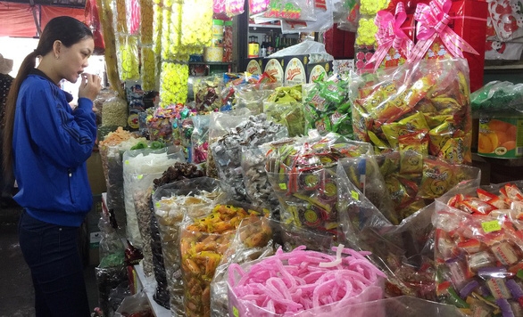 bi quyet nhan biet banh mut keo co hoa chat dip tet