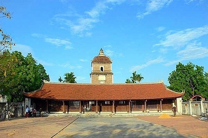 10 ngoi den chua linh thieng nhat mien bac nen di le dau nam 2020