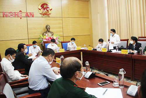 Lo khu cách ly tập trung quá tải, Nghệ An lập các cơ sở cách ly dọc quốc lộ 7A lo khu cach ly tap trung qua tai nghe an lap cac co so cach ly doc quoc lo 7a