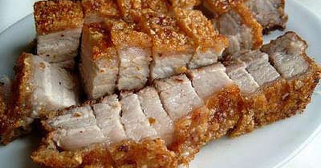 Cảnh báo chất độc khủng khiếp từ món lợn quay được làm từ lợn chết canh bao chat doc khung khiep tu mon lon quay duoc lam tu lon chet