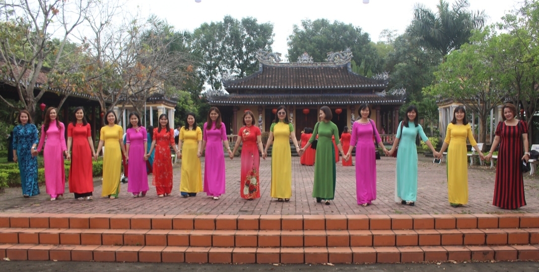 Chủ tịch công đoàn khéo khơi dậy khả năng, sở trường của đoàn viên chu tich cong doan kheo khoi day kha nang so truong cua doan vien