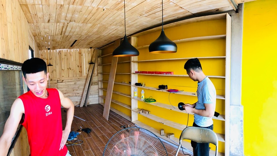 Hưng Yên: Chàng công nhân 9X lan tỏa tình yêu đọc sách