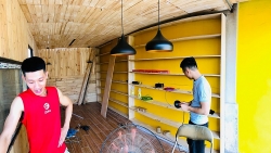 Hưng Yên: Chàng công nhân 9X lan tỏa tình yêu đọc sách