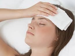 Đột quỵ khi tắm đêm và cách tự cứu mình khi có dấu hiệu đột quỵ dot quy khi tam dem va cach tu cuu minh khi co dau hieu dot quy