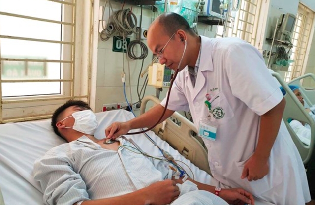 Sốt xuất huyết và những dấu hiệu đáng sợ canh bao dich sot xuat huyet se tiep tuc lan manh tro lai