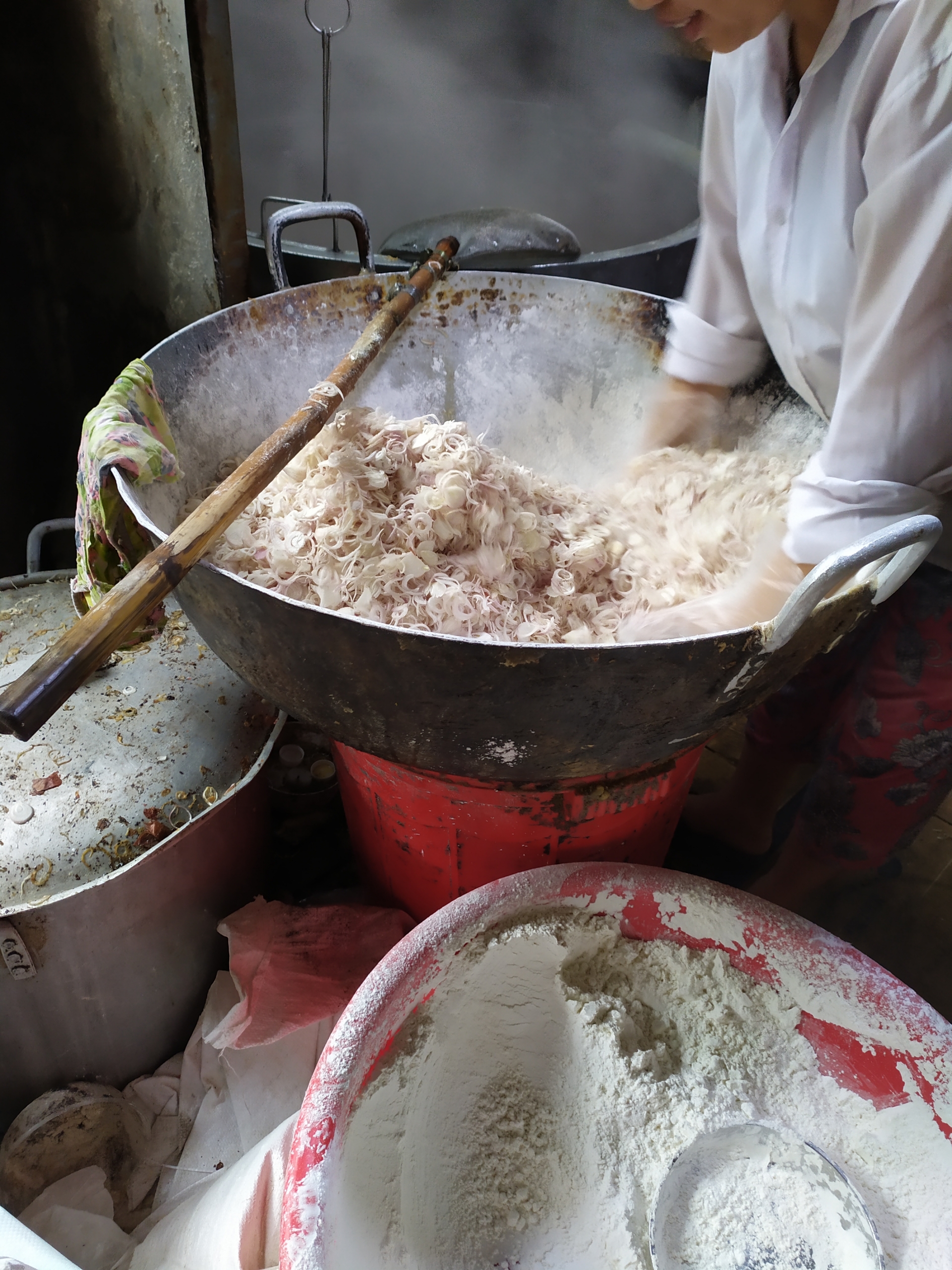 "Ám ảnh" công nghệ sản xuất hành phi bẩn ở Gia Lâm hai hung cong nghe san xuat hanh phi ban o gia lam