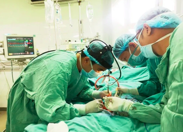 "Virus lạ" gây viêm cơ tim có thể lây truyền từ người sang người được không?