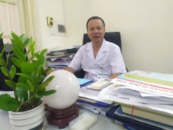 kham mien phi 4 benh nguy hiem cho nguoi dan tai pho di bo ho guom