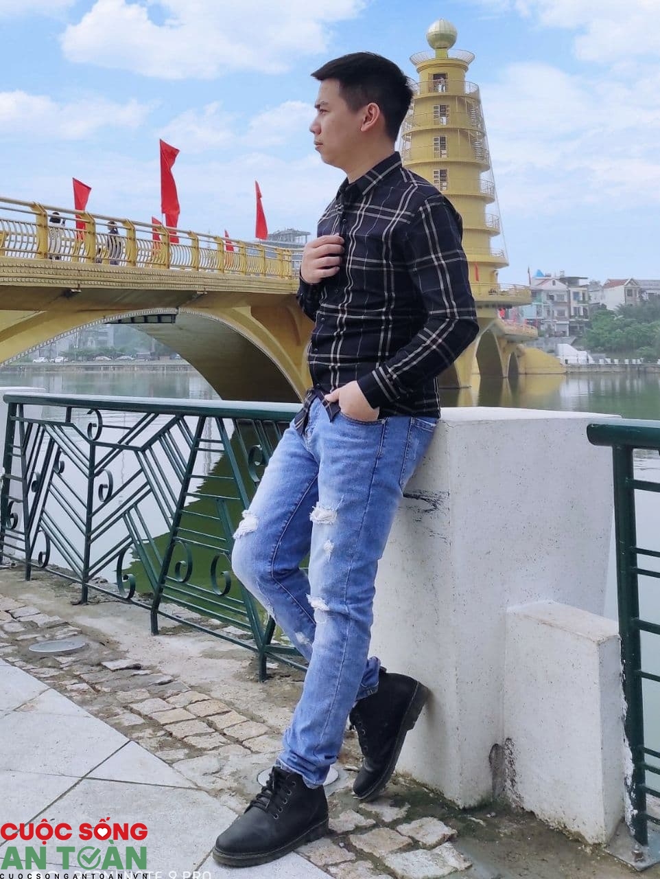 Cập nhật TOP 5 “Trai xinh - Gái đẹp các khu công nghiệp” tuần 3 Cập nhật TOP 5 “Trai xinh - Gái đẹp các khu công nghiệp” tuần 3