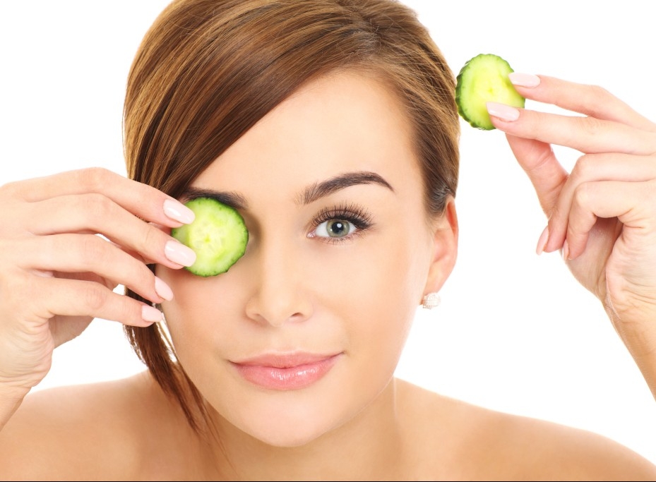 6 mẹo hay giúp phái đẹp giảm quầng thâm cho đôi mắt