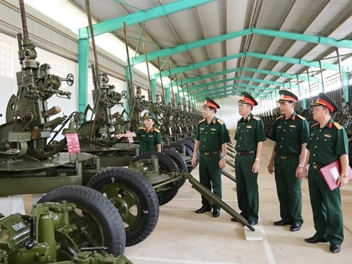 Bảo đảm an toàn súng pháo, khí tài, đạn dược