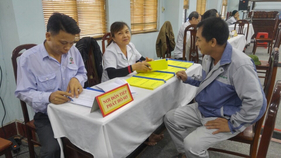 Công ty Cổ phần Hóa chất Việt Trì: 'Chưa từng có công nhân mắc bệnh nghề nghiệp' cong ty co phan hoa chat viet tri chua tung co cong nhan mac benh nghe nghiep