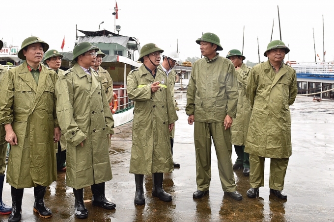 Chuẩn bị kỹ phương án ứng phó bão số 3, đặc biệt hoàn lưu bão chuan bi ky phuong an ung pho bao so 3 dac biet hoan luu bao