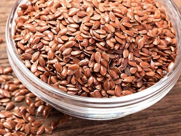 Đôi môi trở nên căng mọng, hồng hào nhờ 5 mẹo vặt này