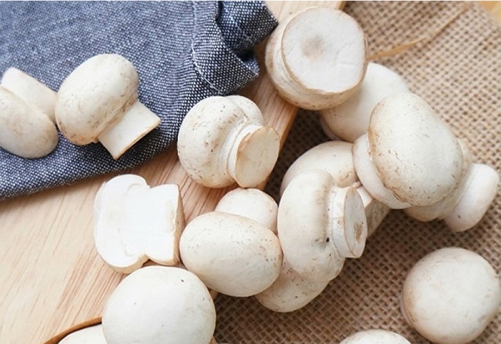 7 loai rau cu vang an khong so ngan phu hop cho che do giam can keto