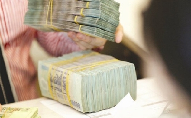 Vì sao các ngân hàng đua phát hành chứng chỉ tiền gửi lãi suất cao? vi sao cac ngan hang dua phat hanh chung chi tien gui lai suat cao