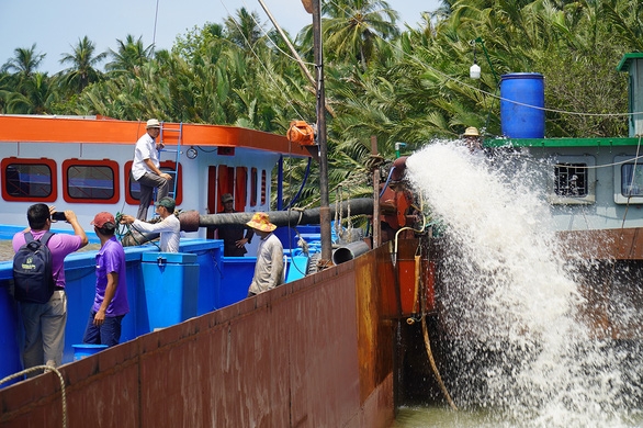 Bến Tre: Lý giải vì sao giá nước tăng gấp 5 lần